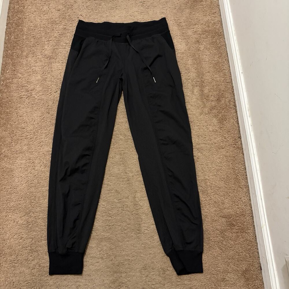 Lululemon Dance Studio Mid-Rise Jogger 7/8 Length pants size 8 Black